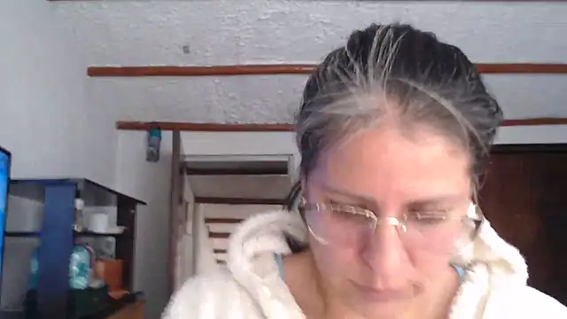 Snapshot of LucifernandaSw chatting on 01-22-25, 01:32 LucifernandaSw online show from 01-22-25, 01:32