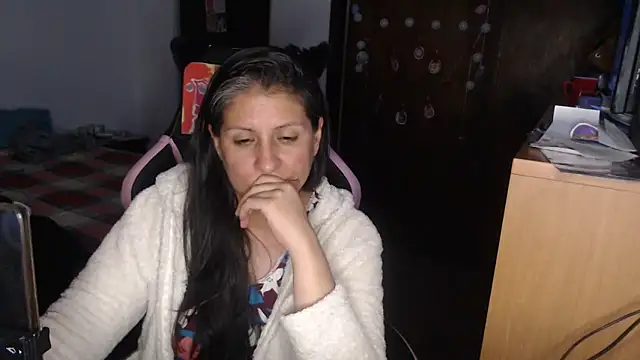 LucifernandaSw online show from 04-14-26, 07:58