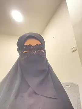 Hijabi HotGirls online show from 03-11-25, 11:48