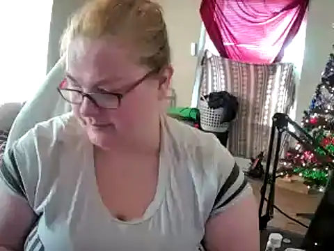 SexyWhiteChocolate online show from 12-01-24, 07:25