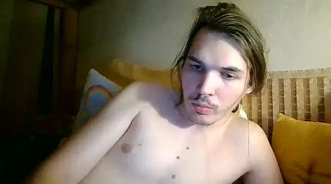 Snapshot of Davideksexy chatting on 12-11-24, 06:20 Davideksexy online show from 12-11-24, 06:20