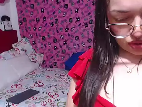 Angela 18honey online show from 05-30-26, 01:35