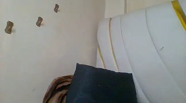 Snapshot of siema7 chatting on 03-11-25, 05:16 siema7 online show from 03-11-25, 05:16