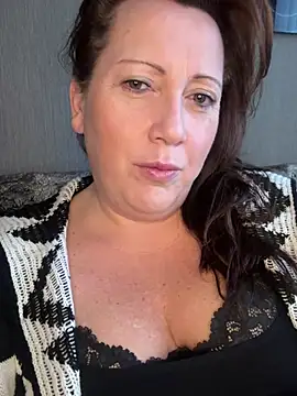 xsexycurvymilf online show from 01-15-25, 08:41