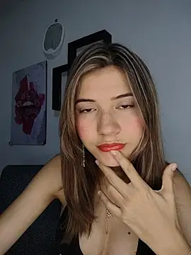 Snapshot of hanaa_18 chatting on 11-02-25, 02:58 hanaa 18 online show from 11-02-25, 02:58