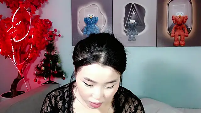 Snapshot of ichiben chatting on 12-28-24, 01:28 ichiben online show from 12-28-24, 01:28