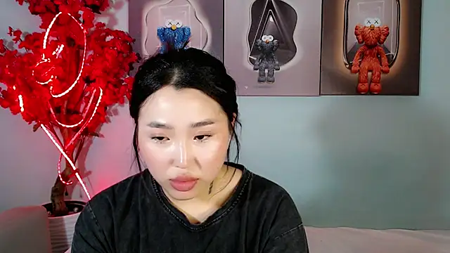 Snapshot of ichiben chatting on 03-08-25, 07:53 ichiben online show from 03-08-25, 07:53