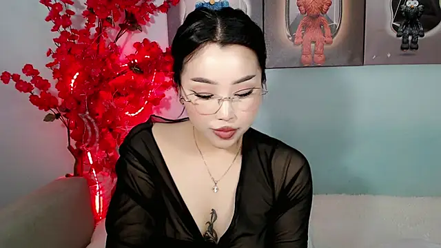 Snapshot of ichiben chatting on 04-20-26, 04:15 ichiben online show from 04-20-26, 04:15