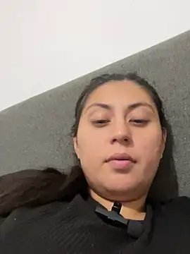 Snapshot of valentinesexx chatting on 01-28-25, 08:47 valentinesexx online show from 01-28-25, 08:47