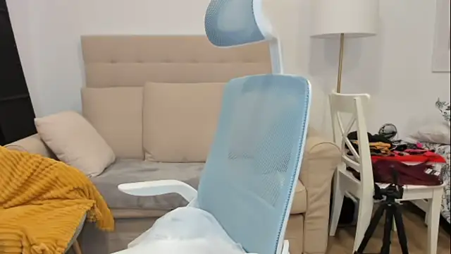 Snapshot of emmita69_ chatting on 03-16-26, 03:56 emmita69 online show from 03-16-26, 03:56