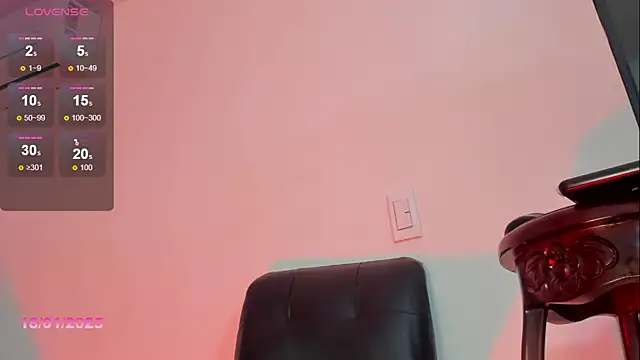 Karoline Marin online show from 01-18-25, 09:24