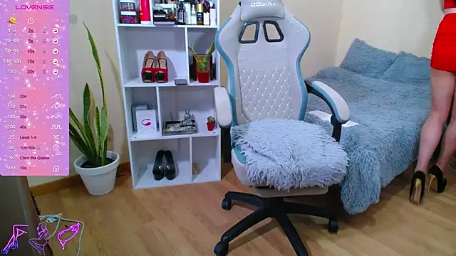 Snapshot of Sweetaine111 chatting on 02-14-25, 05:14 Sweetaine111 online show from 02-14-25, 05:14