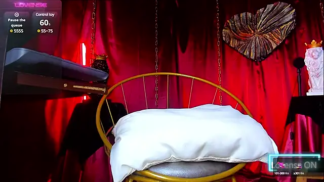 LatinMilk  online show from 12-06-24, 11:25