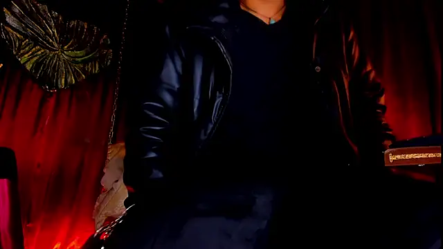 LatinMilk  online show from 02-07-25, 04:14