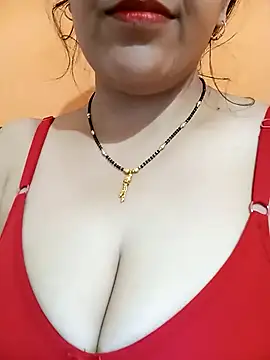 Hot-Shivani online show from 07-28-26, 05:58