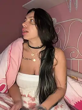 Snapshot of sexynalaa chatting on 12-29-24, 07:17 sexynalaa online show from 12-29-24, 07:17