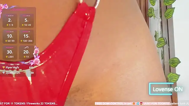 Snapshot of caryn_johnson chatting on 02-06-25, 05:40 caryn johnson online show from 02-06-25, 05:40