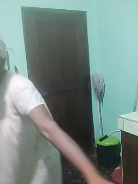 Snapshot of Kunchiii chatting on 02-26-26, 03:33 Kunchiii online show from 02-26-26, 03:33