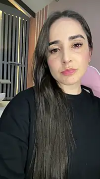 Snapshot of Victoria-And1 chatting on 11-13-25, 01:26 Victoria-And1 online show from 11-13-25, 01:26