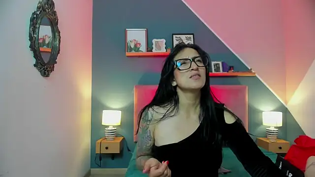 kira moon   online show from 02-21-26, 01:34