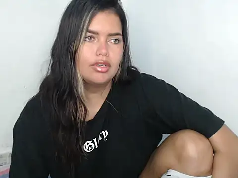 sweetkitty 16 online show from 05-27-26, 08:17
