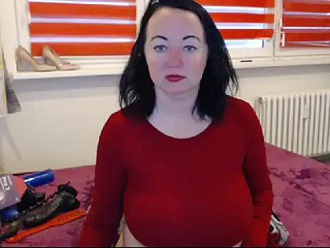 Alexie33 online show from 02-11-25, 10:59