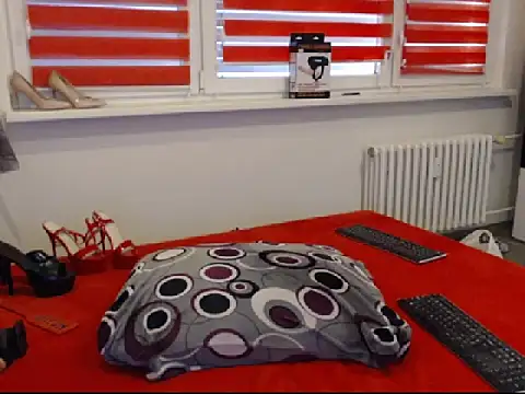 Alexie33 online show from 02-20-25, 02:35