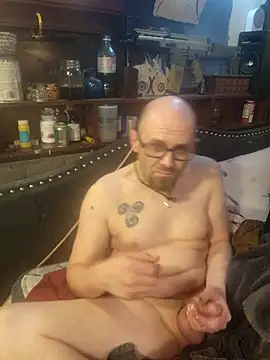 Snapshot of Herwish chatting on 03-12-26, 10:32 Herwish online show from 03-12-26, 10:32