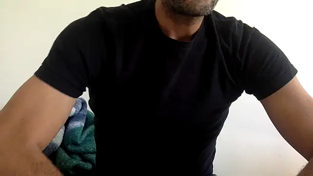 Snapshot of molozeb chatting on 09-30-25, 11:26 molozeb online show from 09-30-25, 11:26