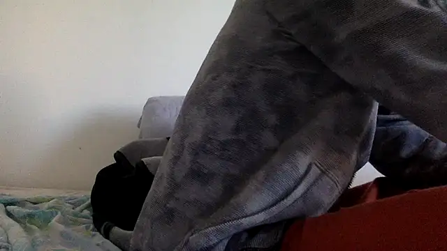 Snapshot of molozeb chatting on 10-01-25, 06:41 molozeb online show from 10-01-25, 06:41