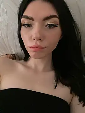 Lisaaa Alisa online show from 02-15-25, 10:11