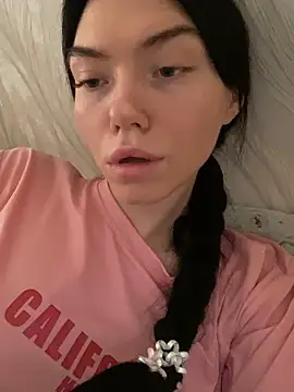 Lisaaa Alisa online show from 09-17-25, 03:52