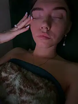 Lisaaa Alisa online show from 03-20-26, 07:08