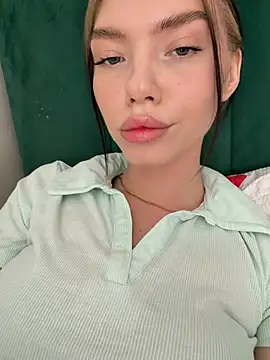 Lisaaa Alisa online show from 05-28-26, 04:21