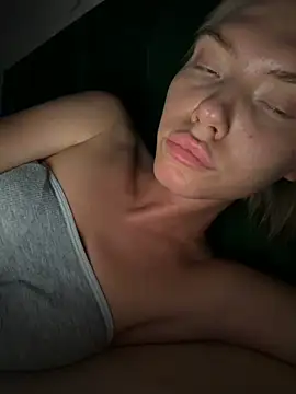 Lisaaa Alisa online show from 07-08-26, 07:29
