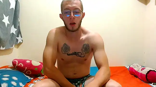 Snapshot of king-Randal chatting on 02-16-25, 02:31 king-Randal online show from 02-16-25, 02:31