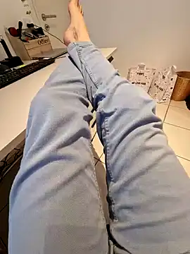 Snapshot of Lorent6969 chatting on 02-03-25, 02:55 Lorent6969 online show from 02-03-25, 02:55