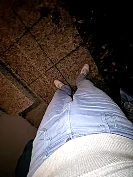 Snapshot of Lorent6969 chatting on 02-14-25, 04:58 Lorent6969 online show from 02-14-25, 04:58