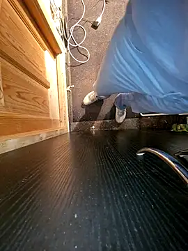 Snapshot of Lorent6969 chatting on 03-09-25, 05:28 Lorent6969 online show from 03-09-25, 05:28