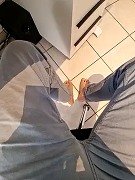 Snapshot of Lorent6969 chatting on 03-20-25, 07:58 Lorent6969 online show from 03-20-25, 07:58