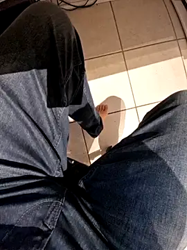 Snapshot of Lorent6969 chatting on 10-22-25, 07:41 Lorent6969 online show from 10-22-25, 07:41