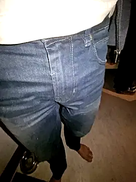 Snapshot of Lorent6969 chatting on 10-26-25, 08:37 Lorent6969 online show from 10-26-25, 08:37