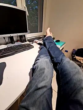 Snapshot of Lorent6969 chatting on 11-09-25, 06:33 Lorent6969 online show from 11-09-25, 06:33