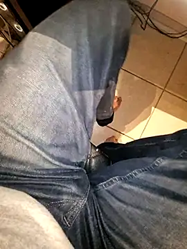 Snapshot of Lorent6969 chatting on 11-16-25, 05:02 Lorent6969 online show from 11-16-25, 05:02