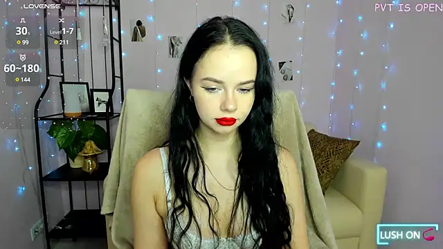 Lori  Hell online show from 03-11-25, 02:10