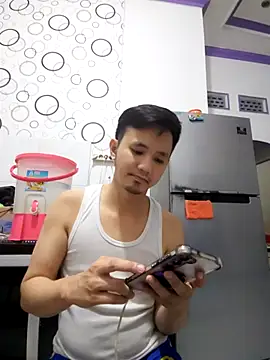 Snapshot of andi888999 chatting on 11-15-25, 05:20 andi888999 online show from 11-15-25, 05:20