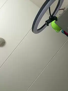 officialkhakes za online show from 04-02-26, 02:26