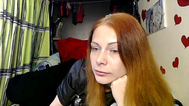 HarleyQuinn 69 online show from 09-19-25, 07:47