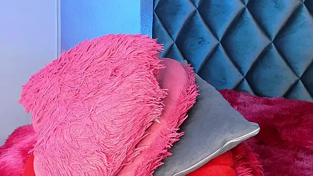 Snapshot of ashley_brend chatting on 01-27-25, 04:33 ashley brend online show from 01-27-25, 04:33