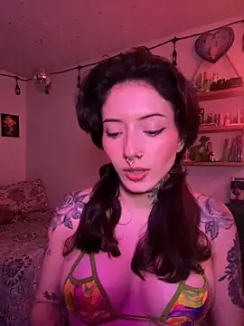 LiliJones  online show from 02-27-26, 06:08